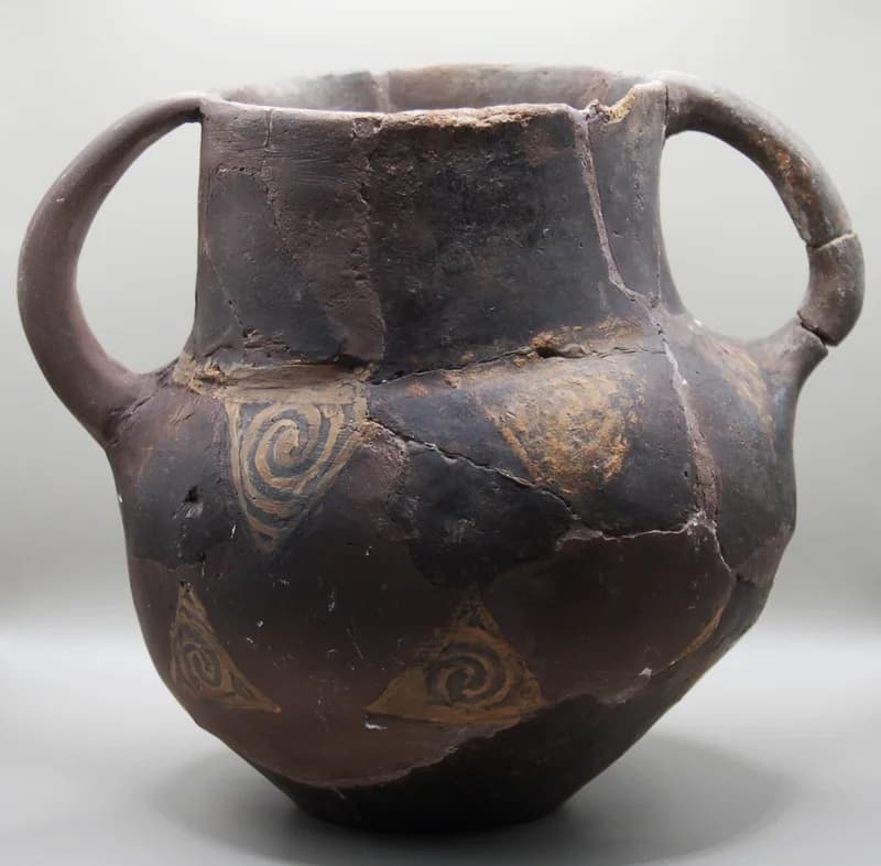 Amforetă - Amforetă cu motiv geometric