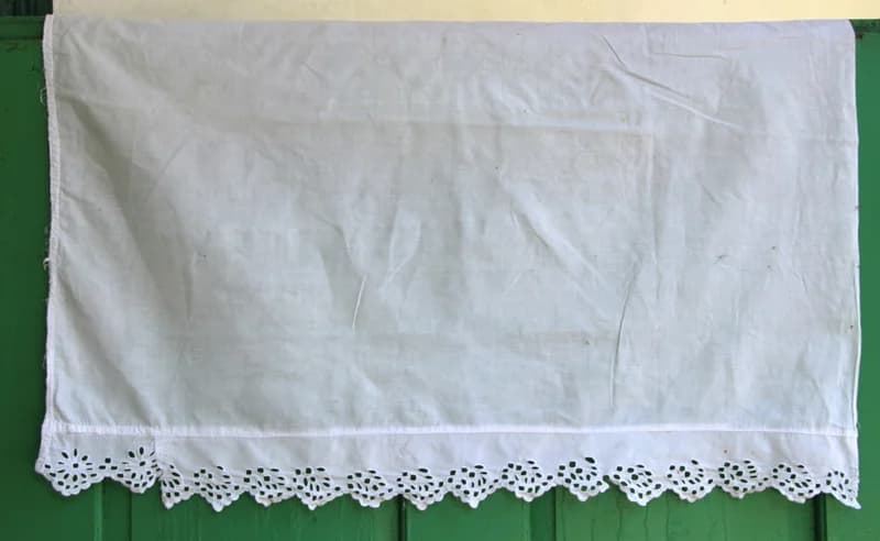 Tablecloth – harmonium tablecloth