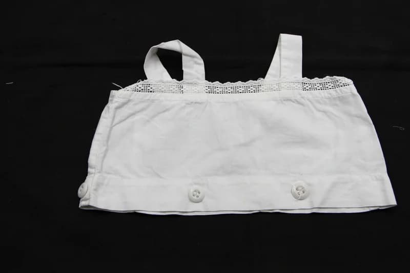 Upper part of a girl's slip