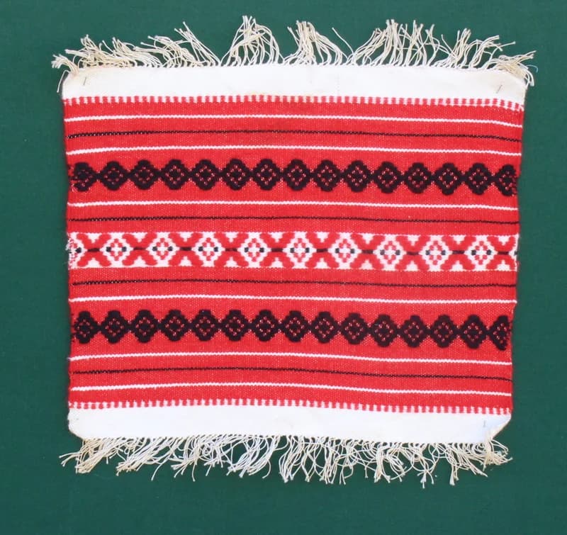 Souvenir - small woven tablecloth