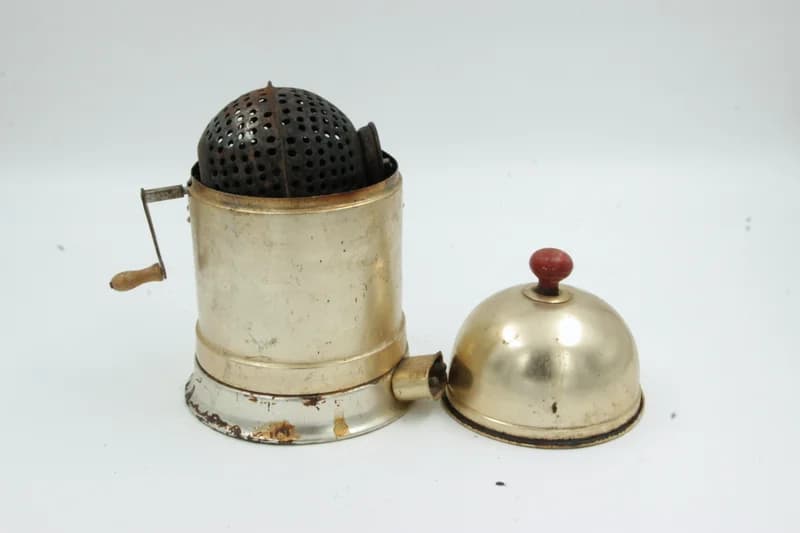 Electric coffee roaster