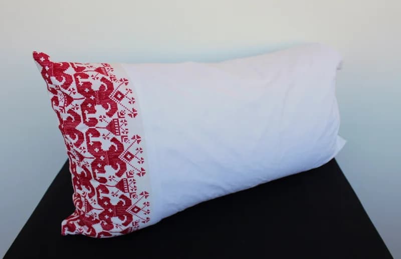 Decorative pillow