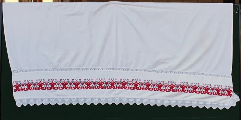 Decorative bedsheet