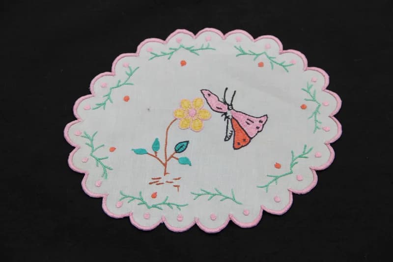 Tray cloth