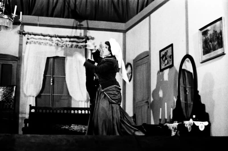 Review of Romanian amateur actors